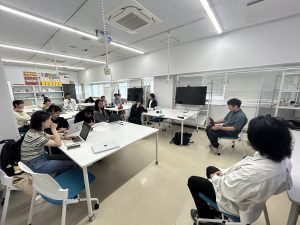 「インタラクションデザイン特論」の様子3